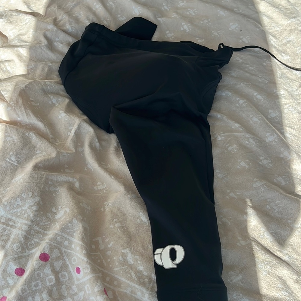 Pearl iZumi chamois bicycle capri shorts